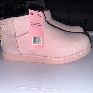 Juicy Couture Light Pink Footwear